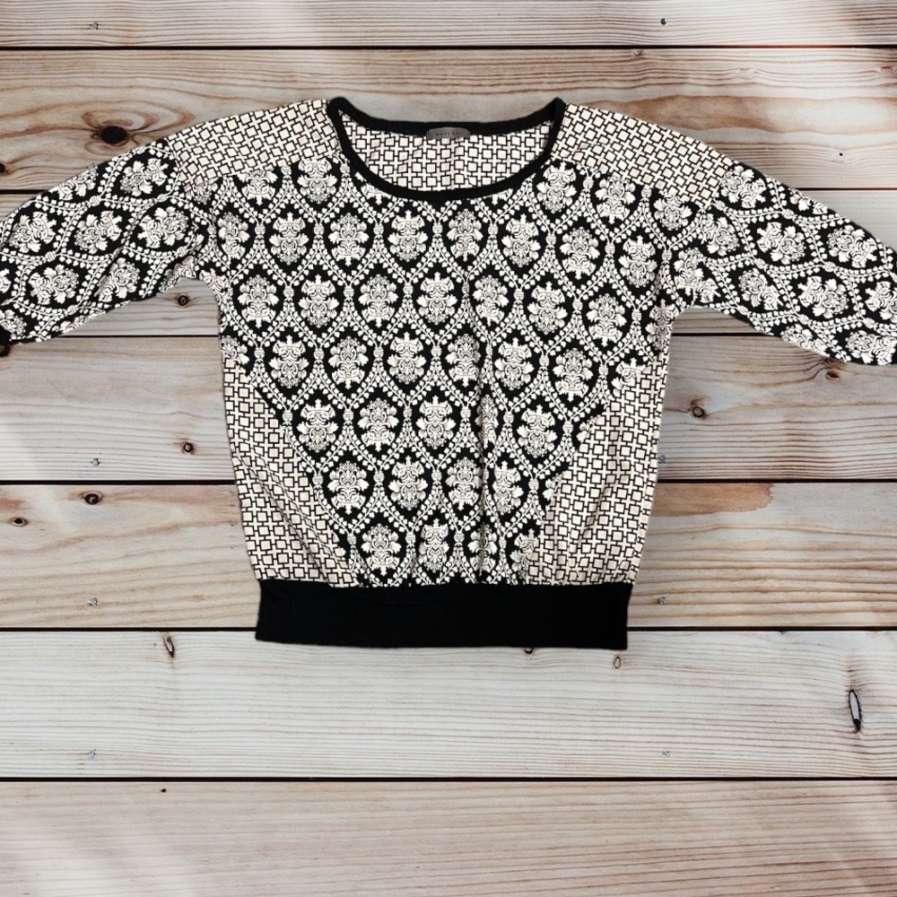West Kei Color blocked Floral Print Blouse Top